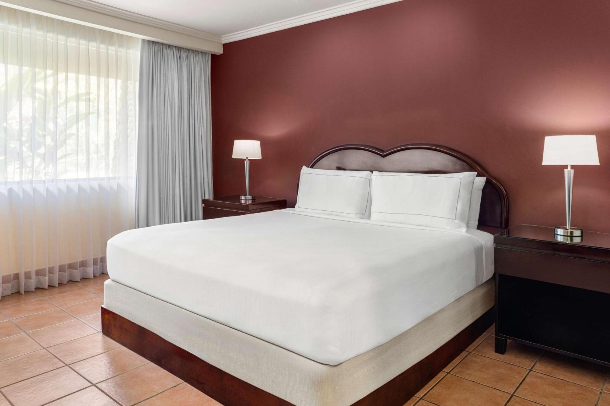 Hilton Cariari Doubletree - Costa Rica Hotel San José